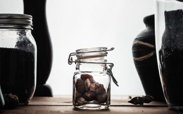 Jaké suroviny nedávat do sušičky potravin Jaké suroviny nedávat do sušičky potravin